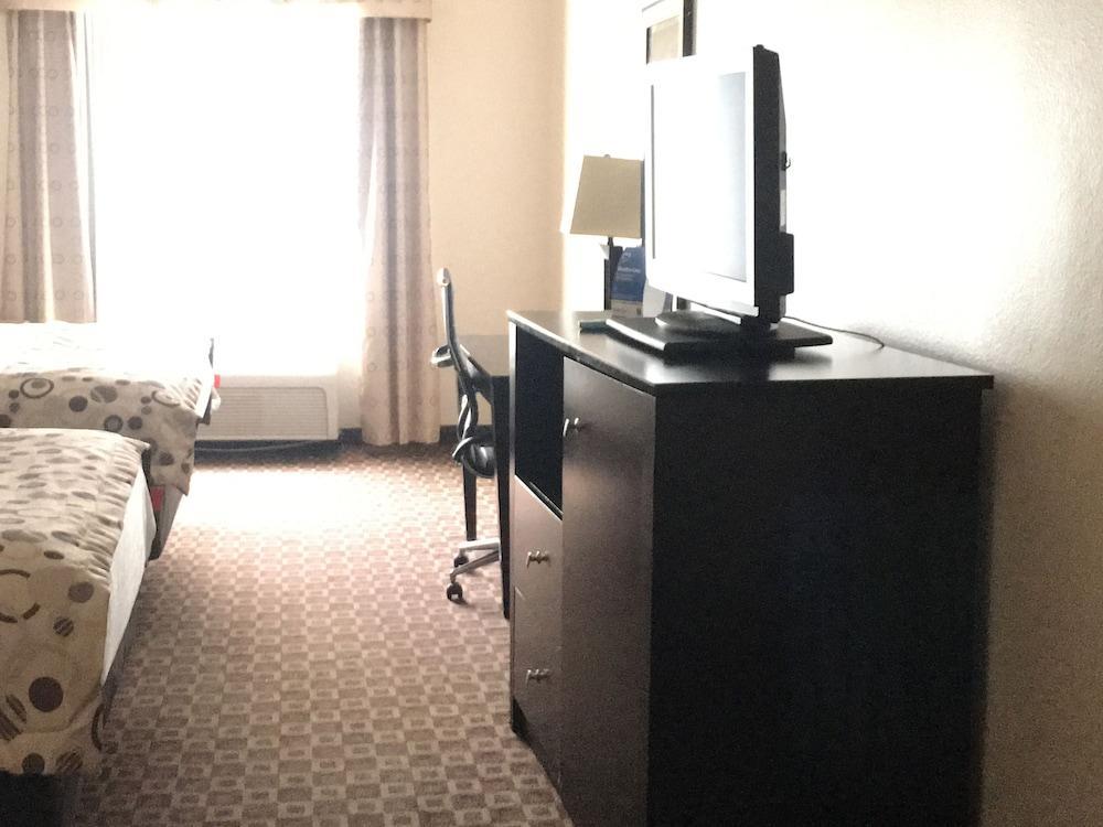 Red Roof Inn & Suites Longview Dış mekan fotoğraf