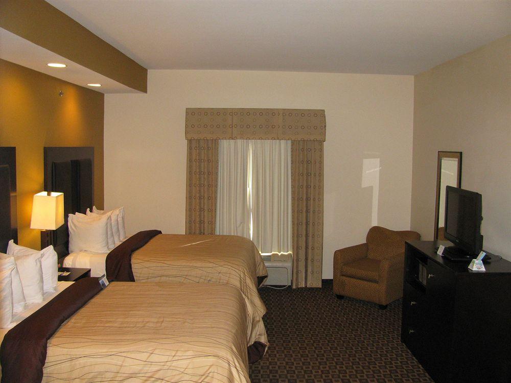 Red Roof Inn & Suites Longview Dış mekan fotoğraf